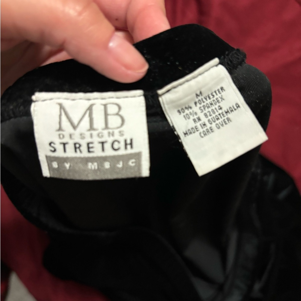 MB DESIGN - Picture 2 of 2